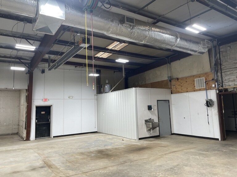 More Photos Of , Sedalia General Retail For Sale