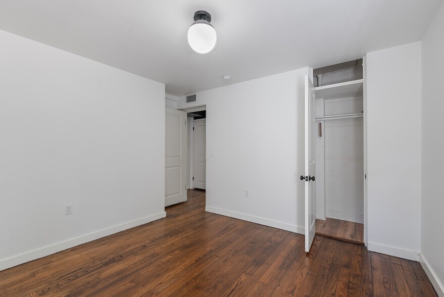 More Photos Of 1520 Broadway St, Little Rock Multifamily For Sale