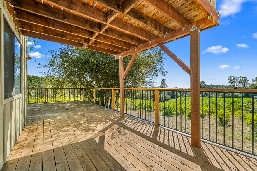 More Photos Of 8221 Stoney Creek Rd, Fair Play Winery Vineyard For Sale