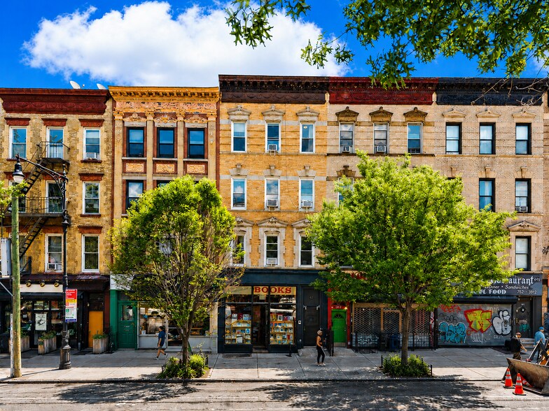 More Photos Of , Brooklyn Unknown For Sale
