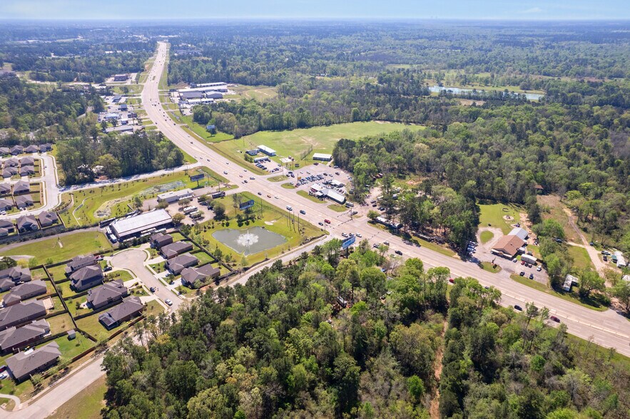 More Photos Of 6020 W Davis St, Conroe Land For Sale