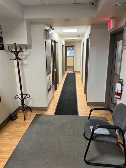 More Photos Of 7 Westwinds Cres NE, Calgary Storefront Retail Office For Lease