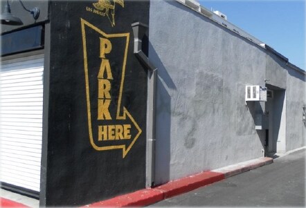 More Photos Of 918 N Western Ave, Los Angeles Freestanding For Lease