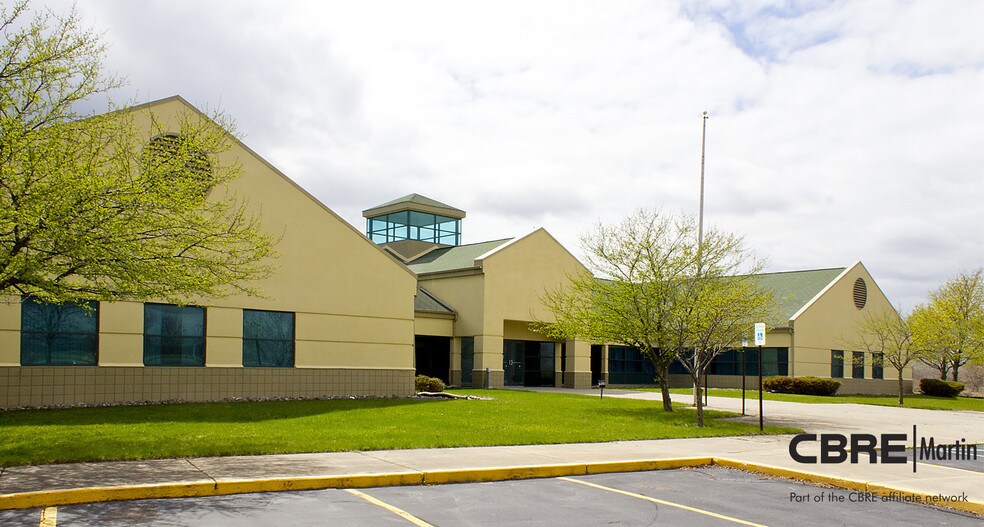 More Photos Of 10650 S Bennett Dr, Morrice Medical For Lease