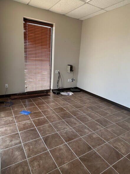 More Photos Of 12620 W County Road 133, Odessa Warehouse For Lease