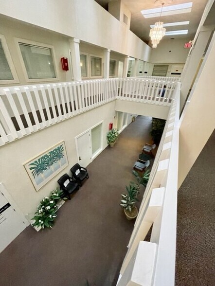 More Photos Of 901 Douglas Ave, Altamonte Springs Office For Lease