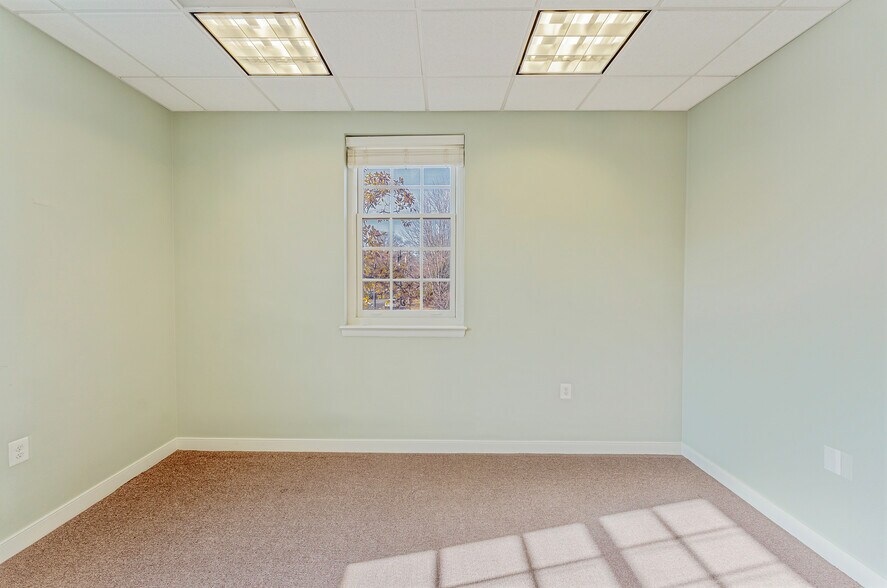 More Photos Of 728 S Washington St, Alexandria Office For Lease