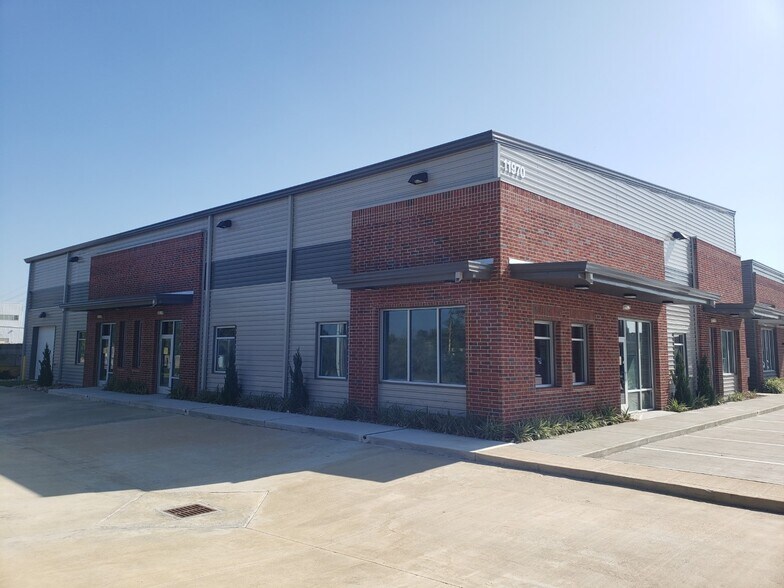 More Photos Of 11950 Barker Cypress Rd, Cypress Unknown For Lease