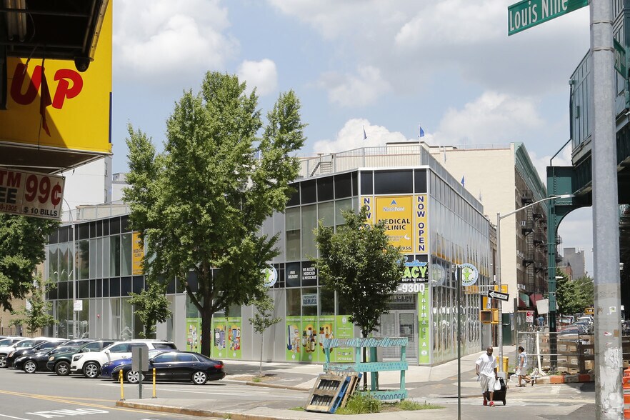 More Photos Of 1301 Southern Blvd, Bronx Office For Lease