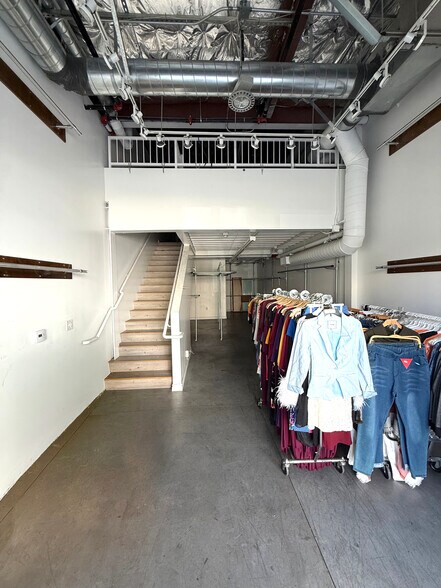 More Photos Of 921 Crocker St, Los Angeles Storefront Retail Office For Sale