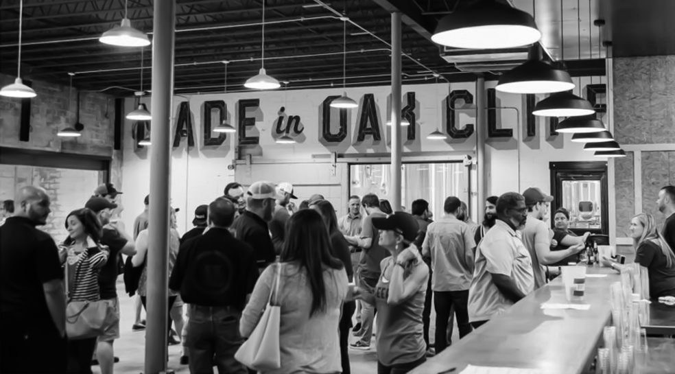 More Photos Of 1300 S Polk St, Dallas Light Manufacturing For Lease