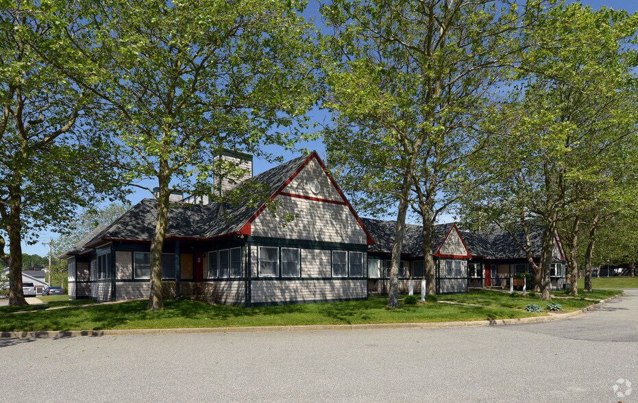 More Photos Of 294 Valley Rd, Middletown Office For Lease