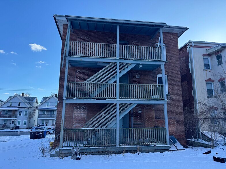 More Photos Of 183 Broad St, New Britain Apartments For Sale