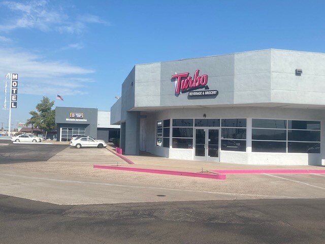 More Photos Of 2760 E Main St, Mesa Unknown For Lease