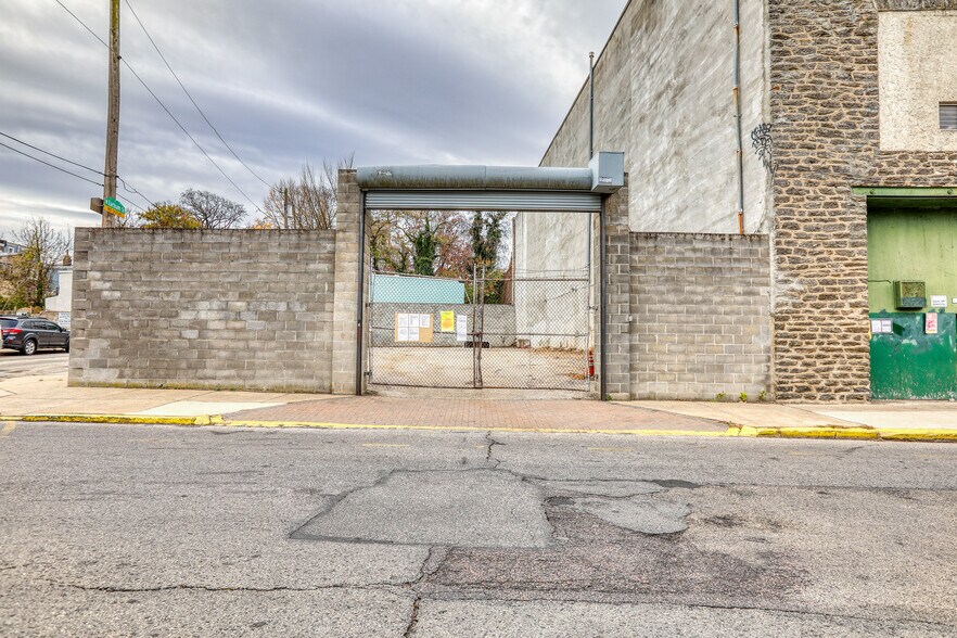 More Photos Of 5416 Lena St, Philadelphia Warehouse For Sale