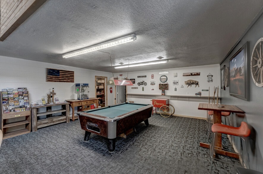 More Photos Of 1116 N 5th St, Custer Trailer Camper Park For Sale