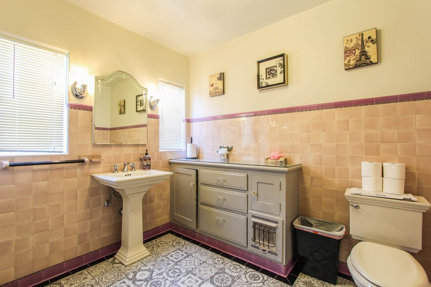 More Photos Of 14891 Yorba St, Tustin Loft Creative Space For Sale