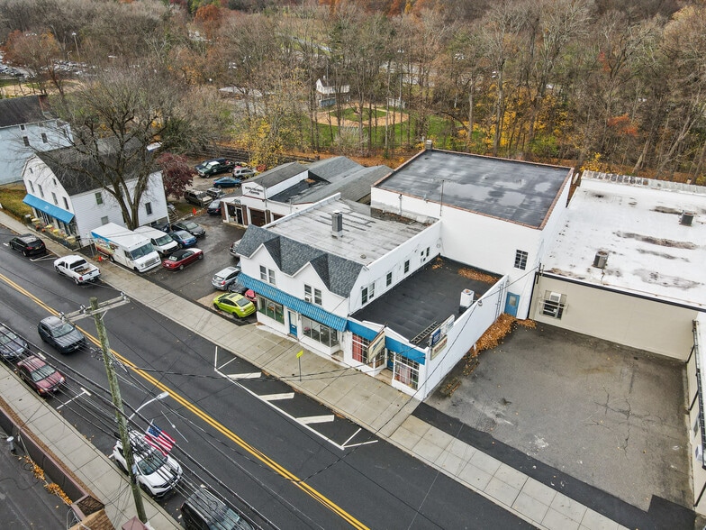 More Photos Of 441 Commerce St, Hawthorne Freestanding For Sale