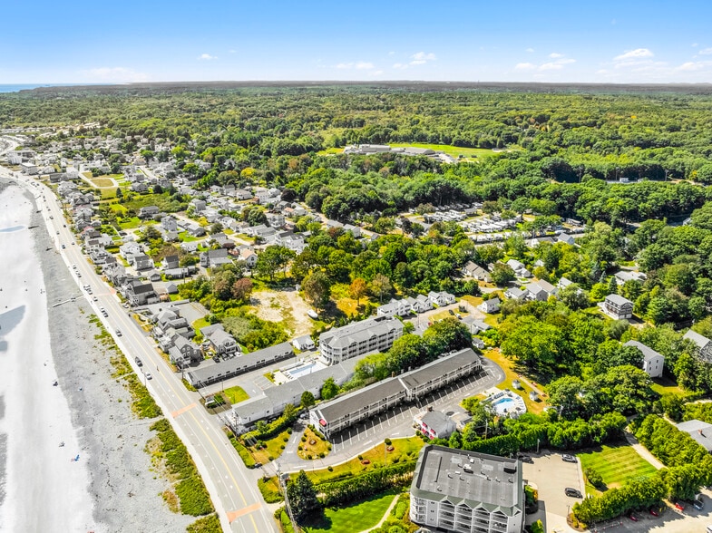 More Photos Of 271 Long Beach Ave, York Beach Hotel For Sale