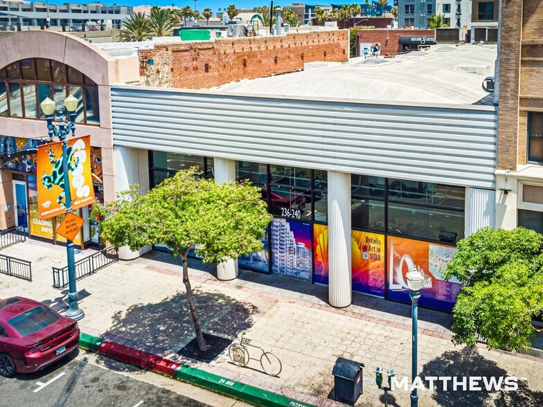 Primary Photo Of 236-240 Pine ave, Long Beach General Retail For Lease