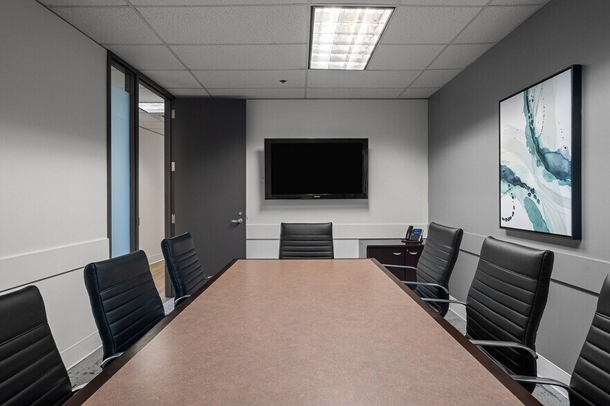More Photos Of 14205 SE 36th St, Bellevue Coworking Space