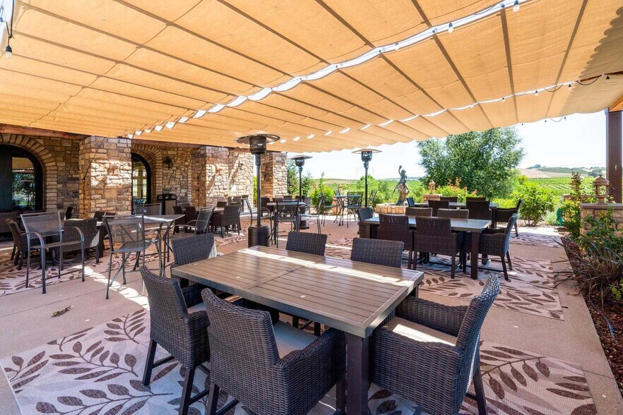 More Photos Of 4900 Union Rd, Paso Robles Winery Vineyard For Sale