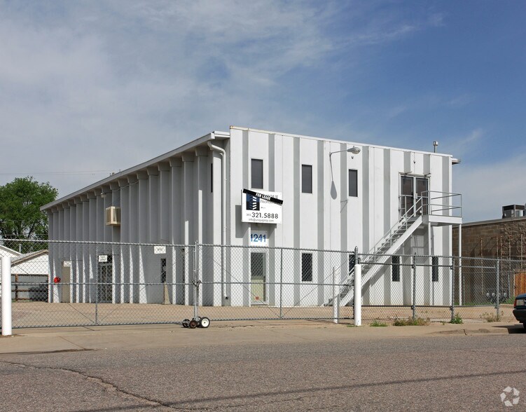 Primary Photo Of 1241 S Lipan St, Denver Warehouse For Sale
