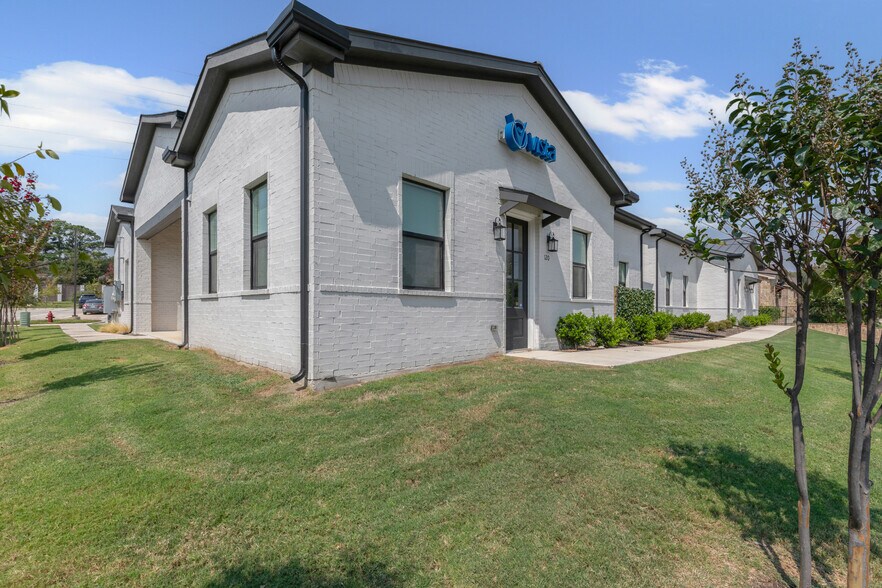 More Photos Of 1220 N Kimball Ave, Southlake Office For Sale