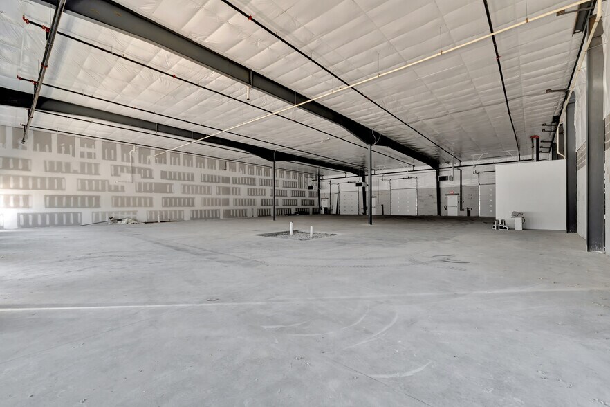 More Photos Of 200 Carson Drive, Bear Light Distribution For Lease
