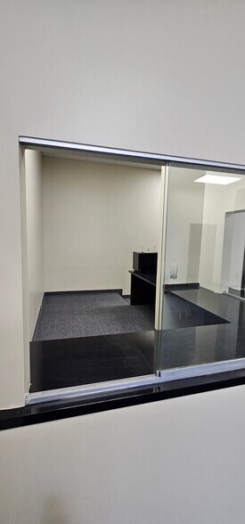 More Photos Of 5255-5261 Hohman Ave, Hammond Office For Lease