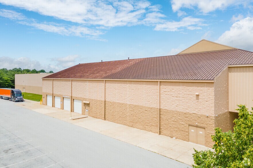 More Photos Of 301 Main St, Exton Unknown For Lease