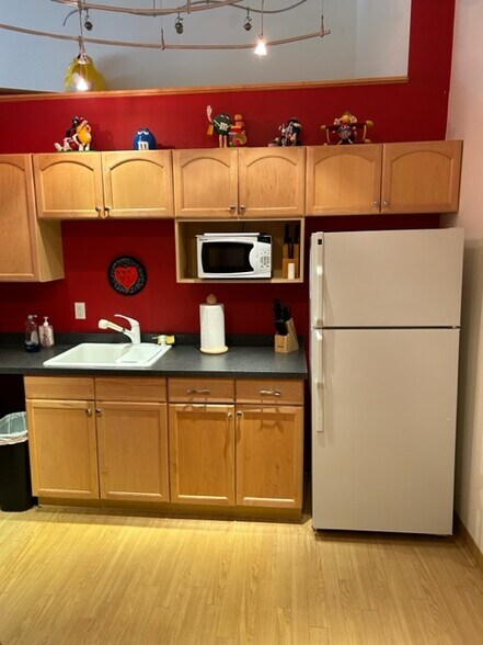 More Photos Of 5101 Olson Memorial Pky, Golden Valley Office For Lease