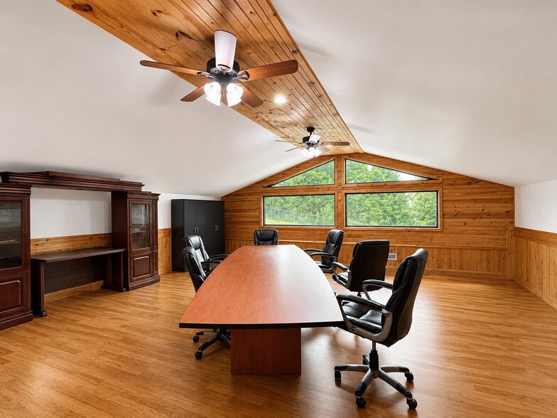 More Photos Of 194 Shott Court, Bluefield Warehouse For Sale