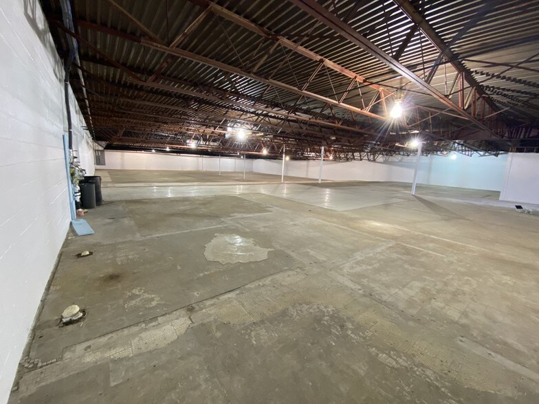 More Photos Of 1117 Willow Dr, Waynesburg Industrial For Sale