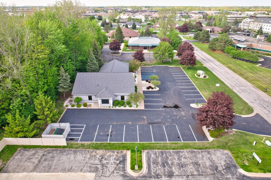 More Photos Of 4757 Mcleod Dr E, Saginaw Medical For Sale