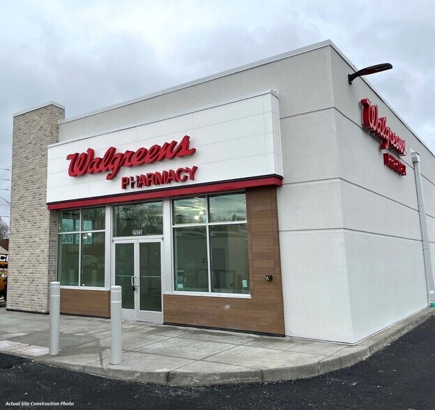 More Photos Of 2920 E 38th St, Indianapolis Drugstore For Sale