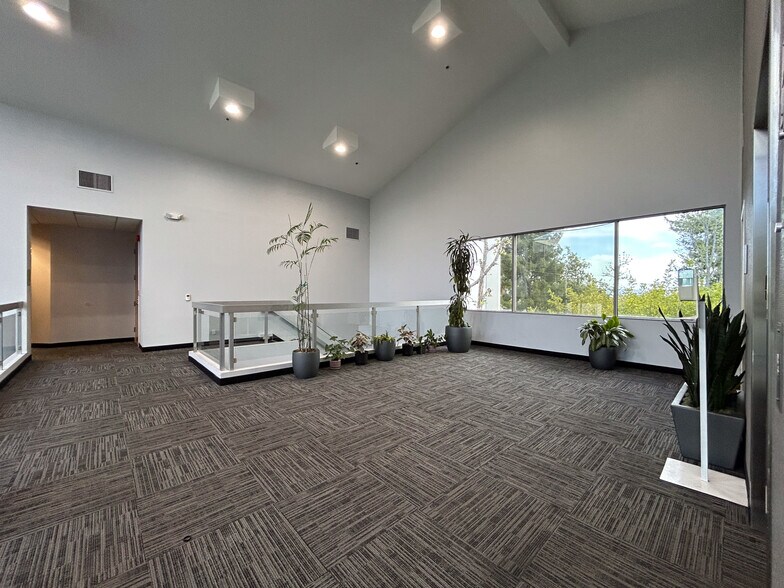 More Photos Of 222 E Huntington Dr, Monrovia Medical For Lease