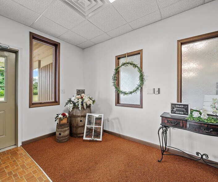 More Photos Of 295 N Ray Quincy Rd, Quincy Lodge Meeting Hall For Sale