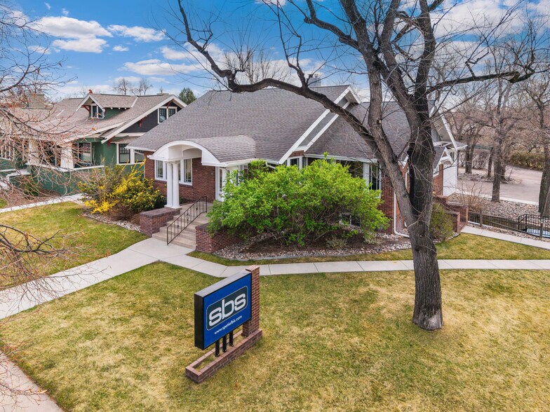 More Photos Of 1890 W Littleton Blvd, Littleton Office For Sale