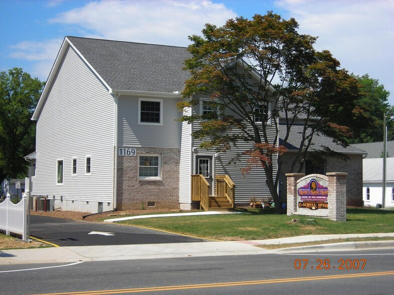 Primary Photo Of 1169 Walker Rd, Dover Office For Lease