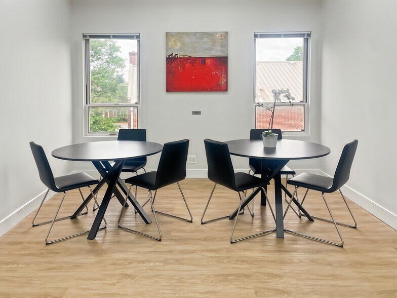 More Photos Of 10505 Judicial Dr, Fairfax Coworking Space