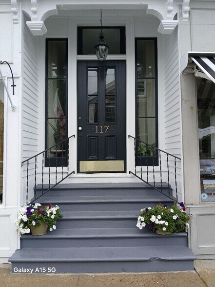 More Photos Of 117 Water St, Stonington Apartments For Sale