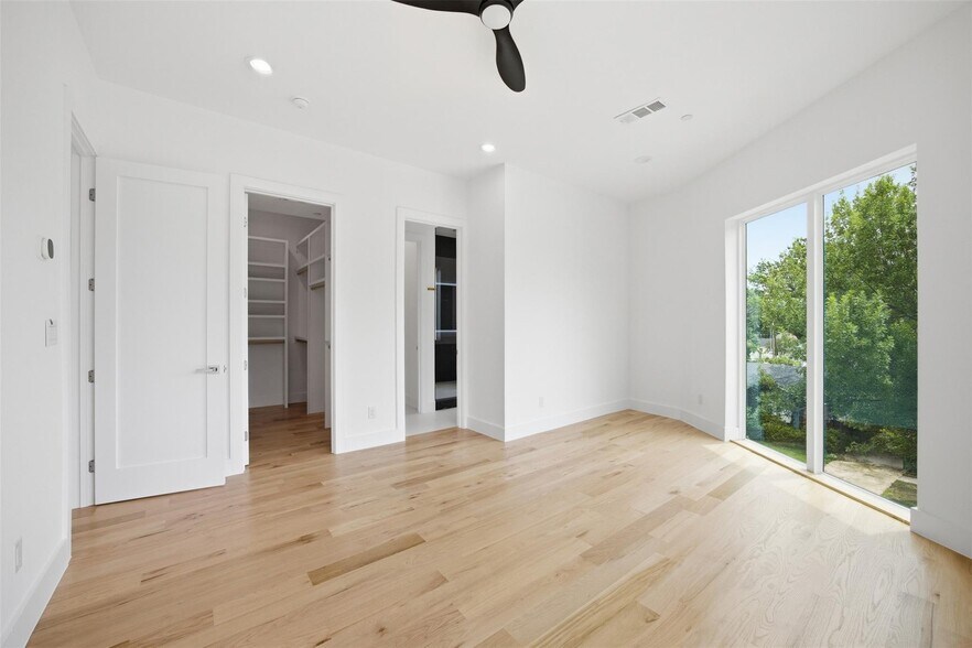 More Photos Of 4605 Belmont Ave, Dallas Apartments For Sale