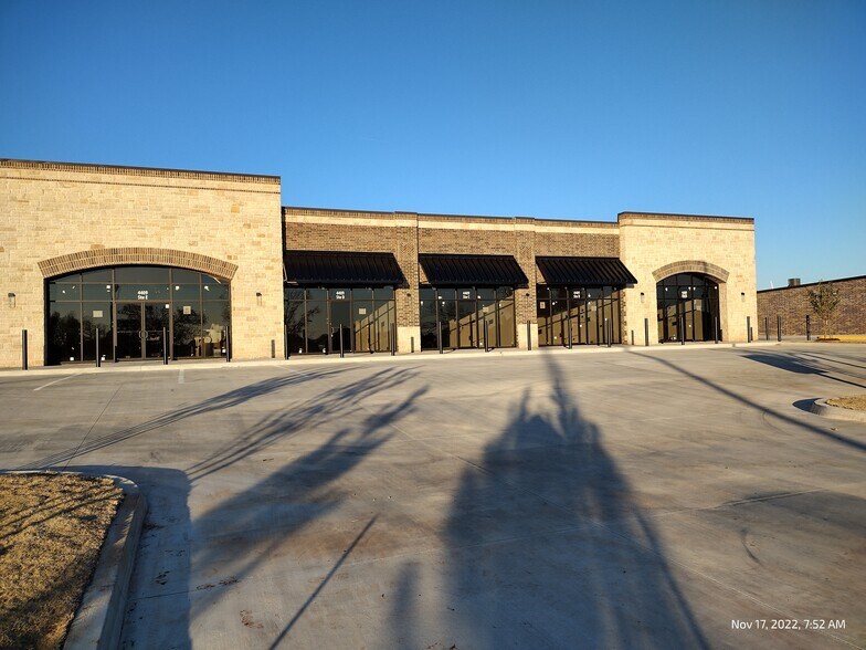 More Photos Of 4409 S County Line Rd, Oklahoma City General Retail For Sale