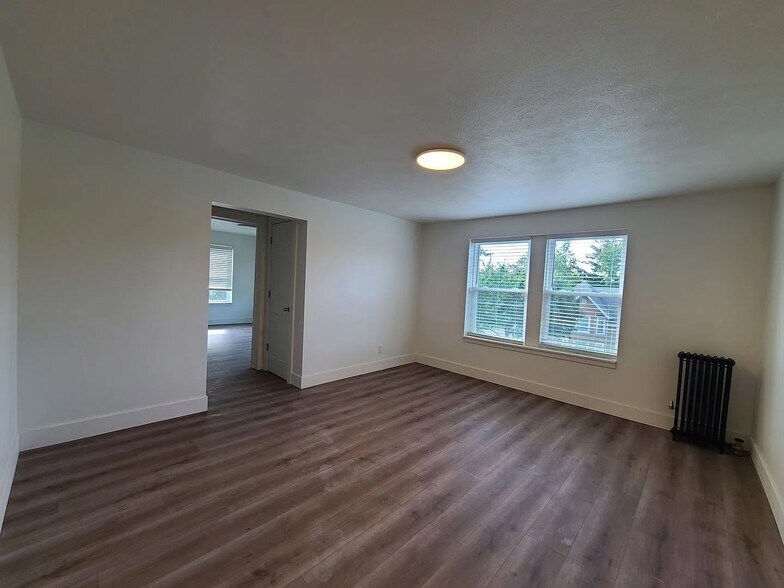 More Photos Of 917 Pearl St, Saint Joseph Apartments For Sale