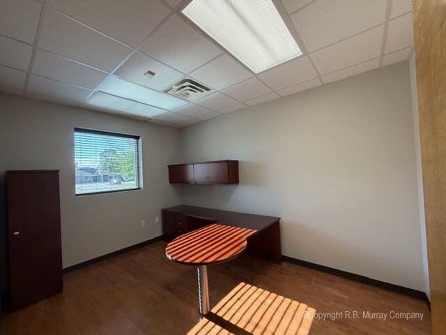More Photos Of 1701 S Enterprise Ave, Springfield Office For Lease