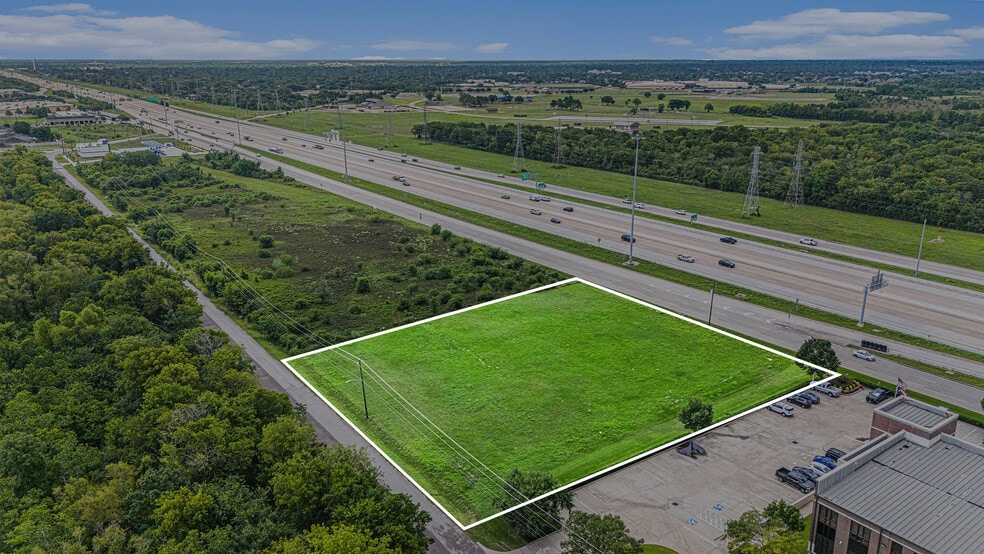More Photos Of 8521 S Sam Houston Pkwy, Houston Land For Sale