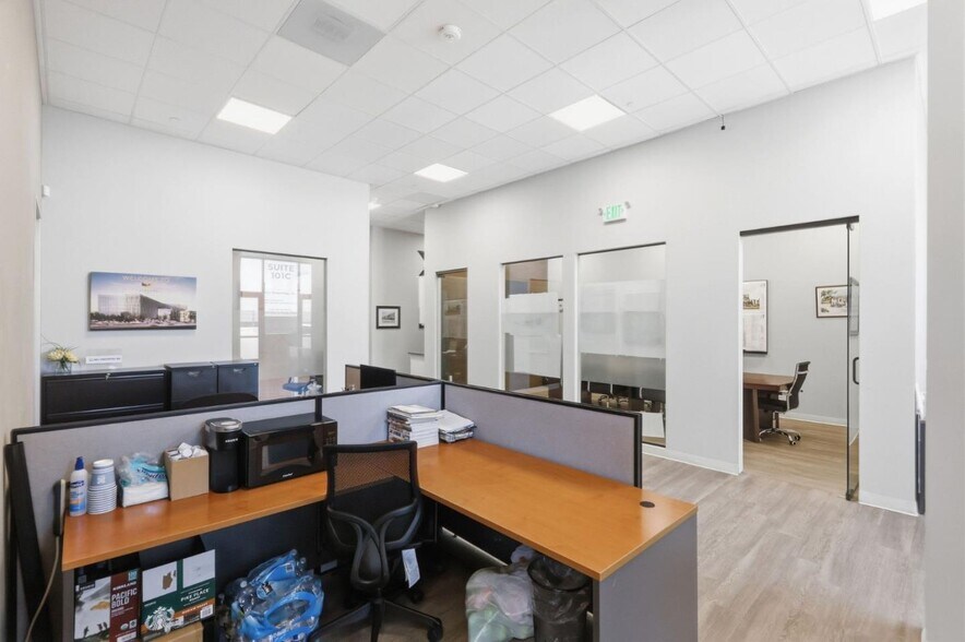 More Photos Of 600 El Camino Real, Belmont General Retail For Sale