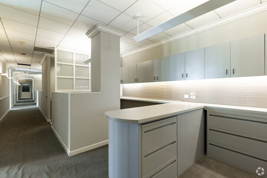 More Photos Of 9150 Wilshire Blvd, Beverly Hills Medical For Sale