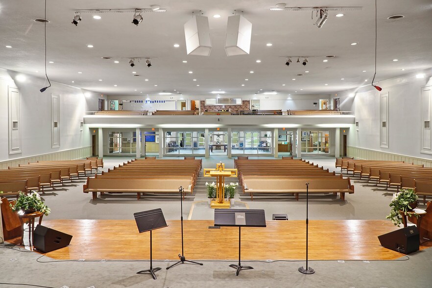 More Photos Of 5900 Reynolds Rd, Morrow Loft Creative Space For Lease